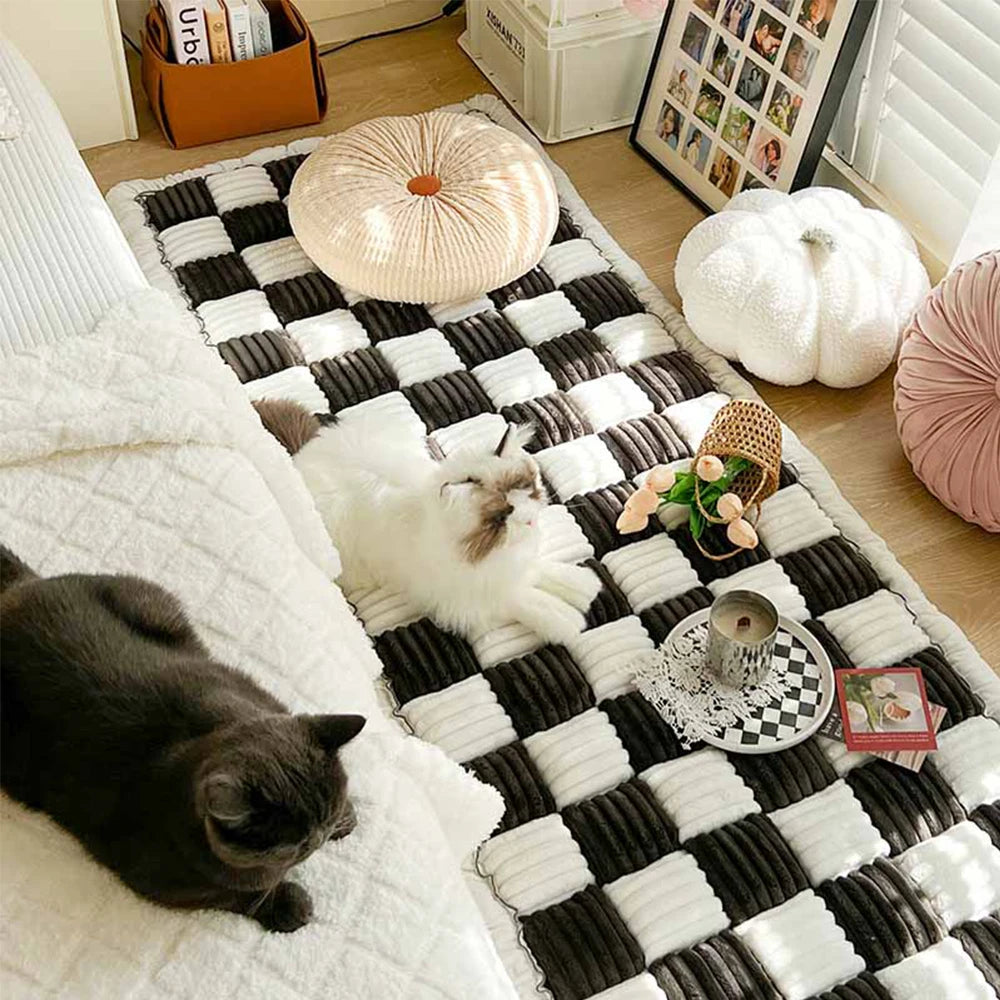 Pet Bed Mat Warm, Scratchable Blanket Anti-slip, Washable Cushion Couch Cover Protector